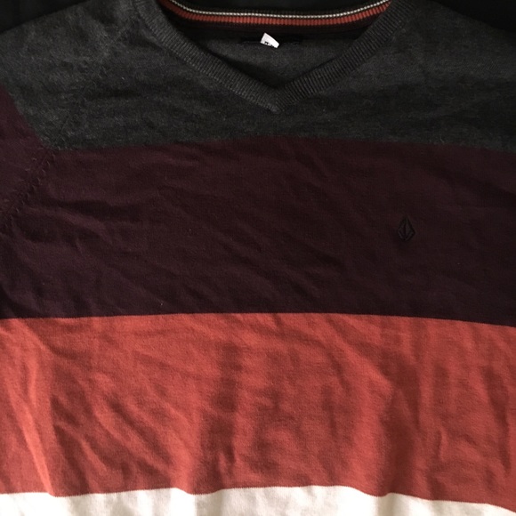 Volcom Sweater - Picture 3 of 4