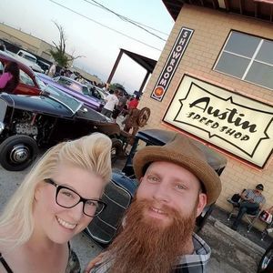 Meet your Posher, Shelly