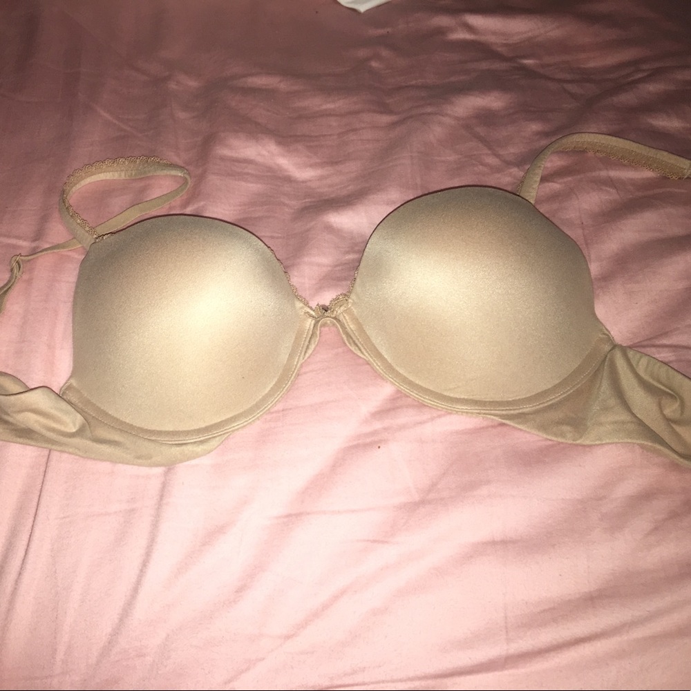 Body by Victoria brand new push-up bra