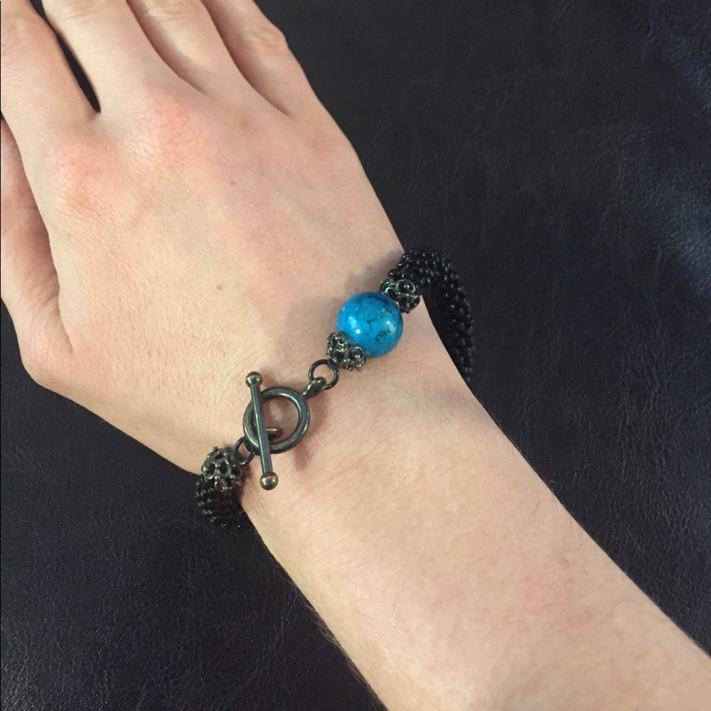 Beaded bracelet