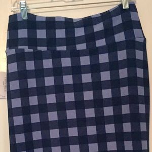 NWT LulaRoe gingham Cassie skirt, size L