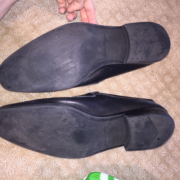 Salvatore ferragamo shoes black leather never worn main image 4