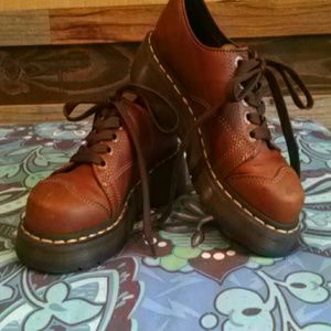 Dr. Martens shoes, brown, US size 5-6