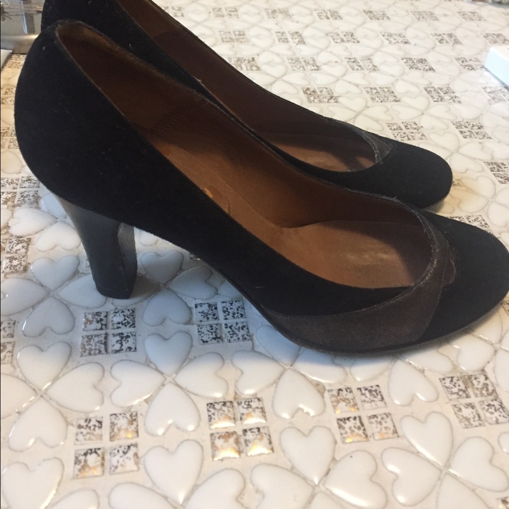 Marc Jacobs Suede Pumps 6