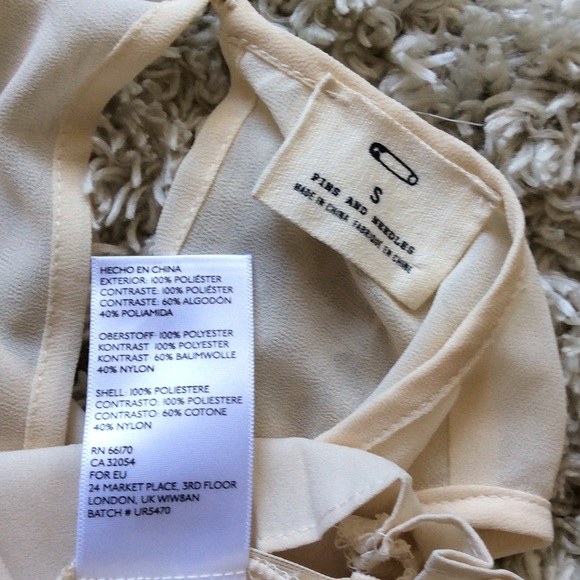 Pins & Needles Pleated Heartshape Top - Picture 4 of 6