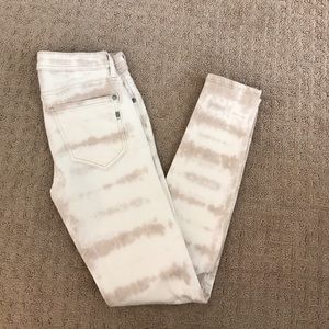 Genetic tie dyed skinny jeans