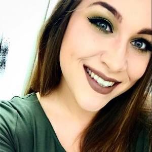 Meet your Posher, Hailey