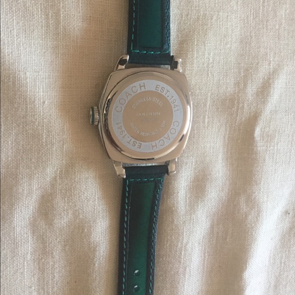 Timeless Coach Watch! - Picture 4 of 5
