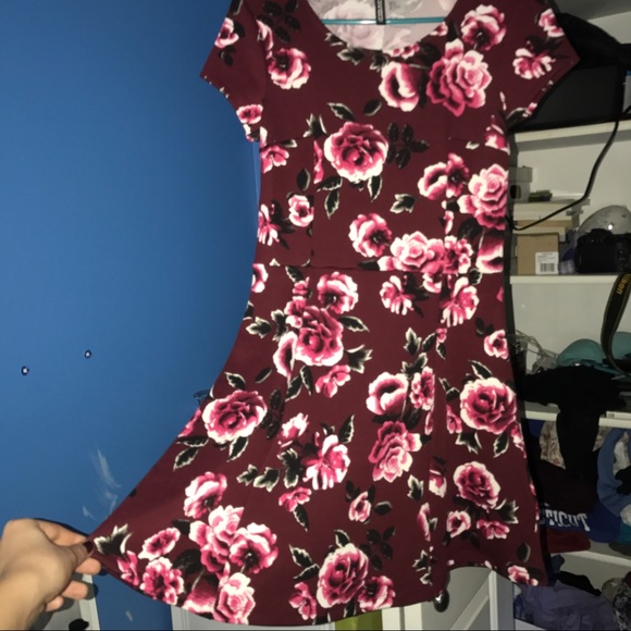Express Dresses & Skirts - Beautiful floral dress
