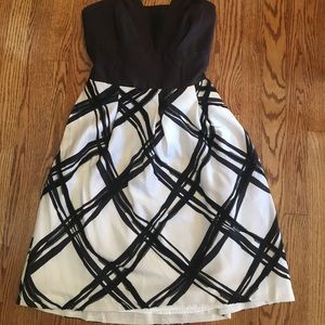 Dress: White House Black Market