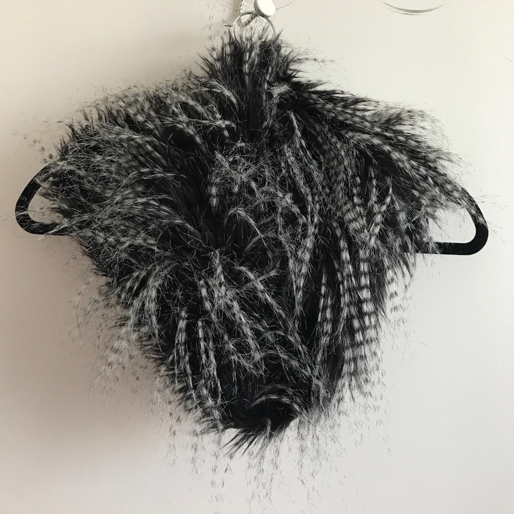 Faux Four scarf