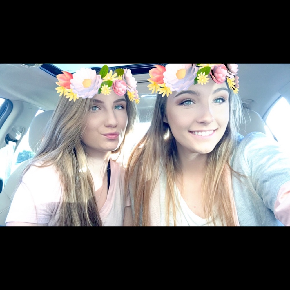 Meet your Posher, Brooke