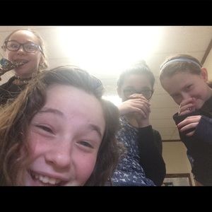 Meet your Posher, Chloe