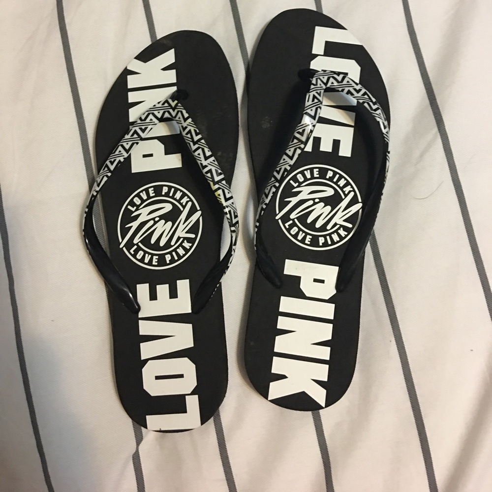 Victoria's Secret Pink flip flops