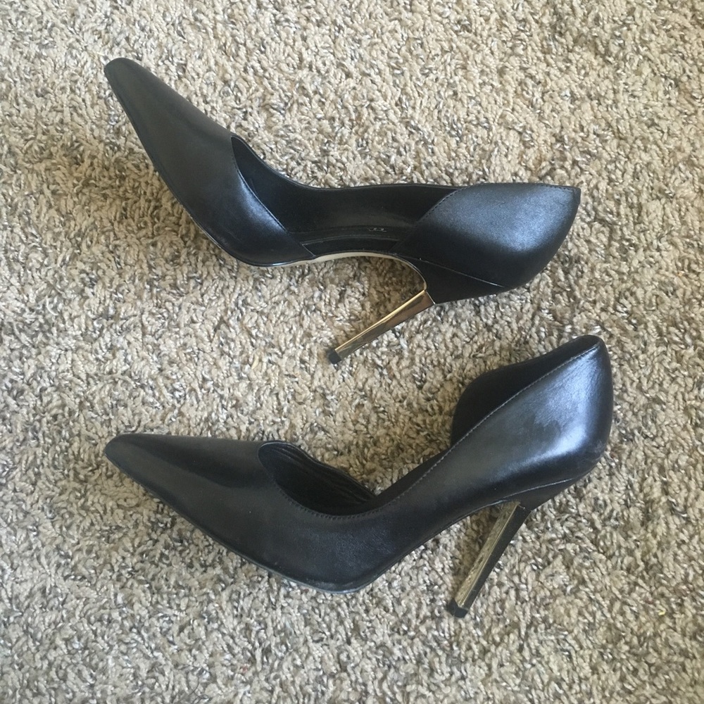 Aldo Danenberg black and gold high heels
