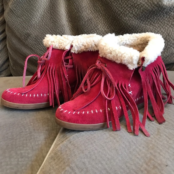 koolaburra moccasins