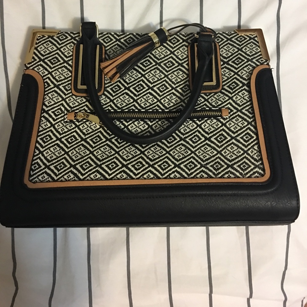 Aldo Purse