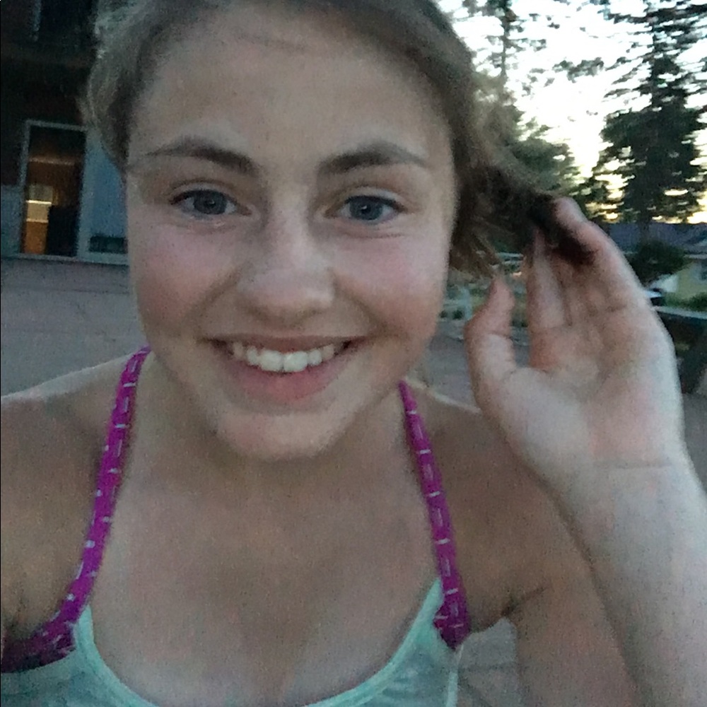 Meet your Posher, Molly