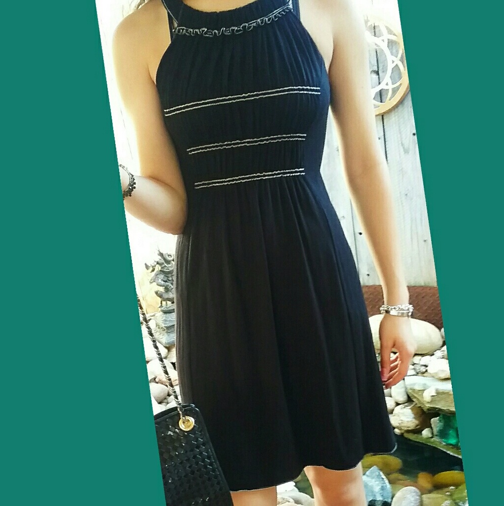 MAX STUDIO DRESS
