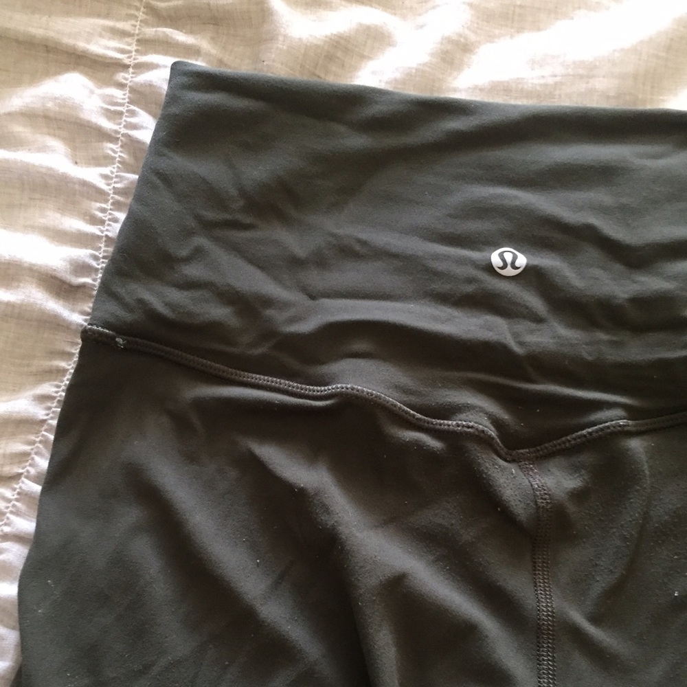 Lululemon Align Crop Forest Green