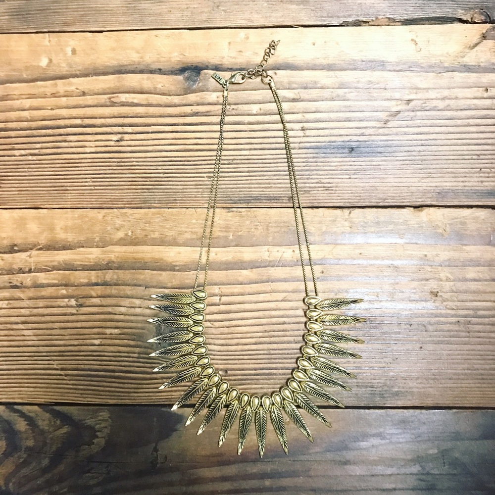 💖SOLD💖  Vanessa Mooney necklace