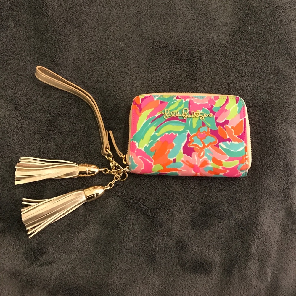 Lily Pulitzer wristlet