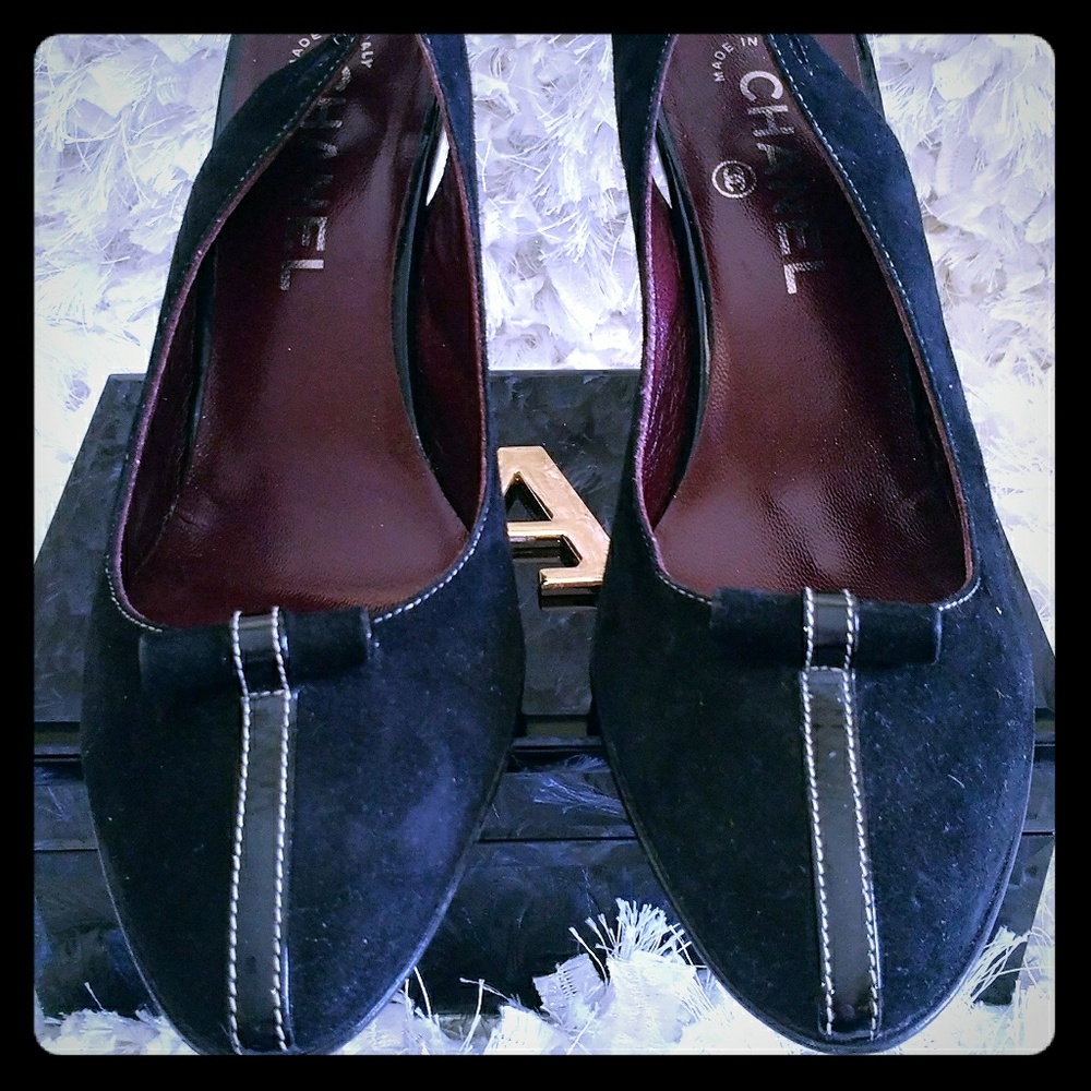 Vintage Chanel Slingback Heels