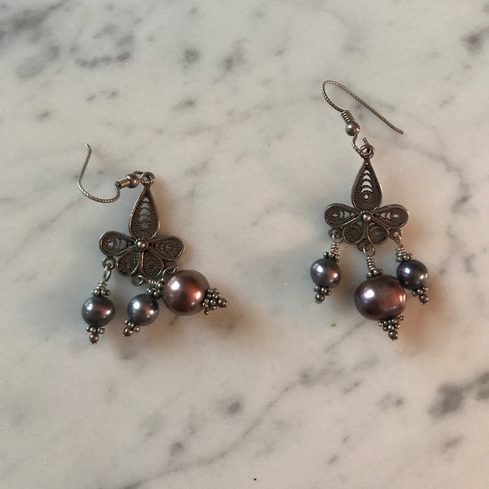 Purple pearl earrings