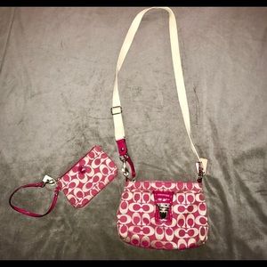 🌺AUTHENTIC PINK & CREAM COACH CROSSBODY🌺