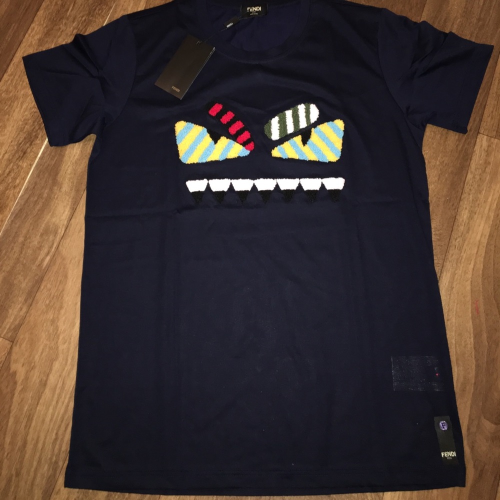 Fendi bag bug tshirt