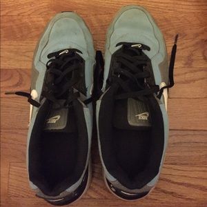 Men's Nike airmax shoes