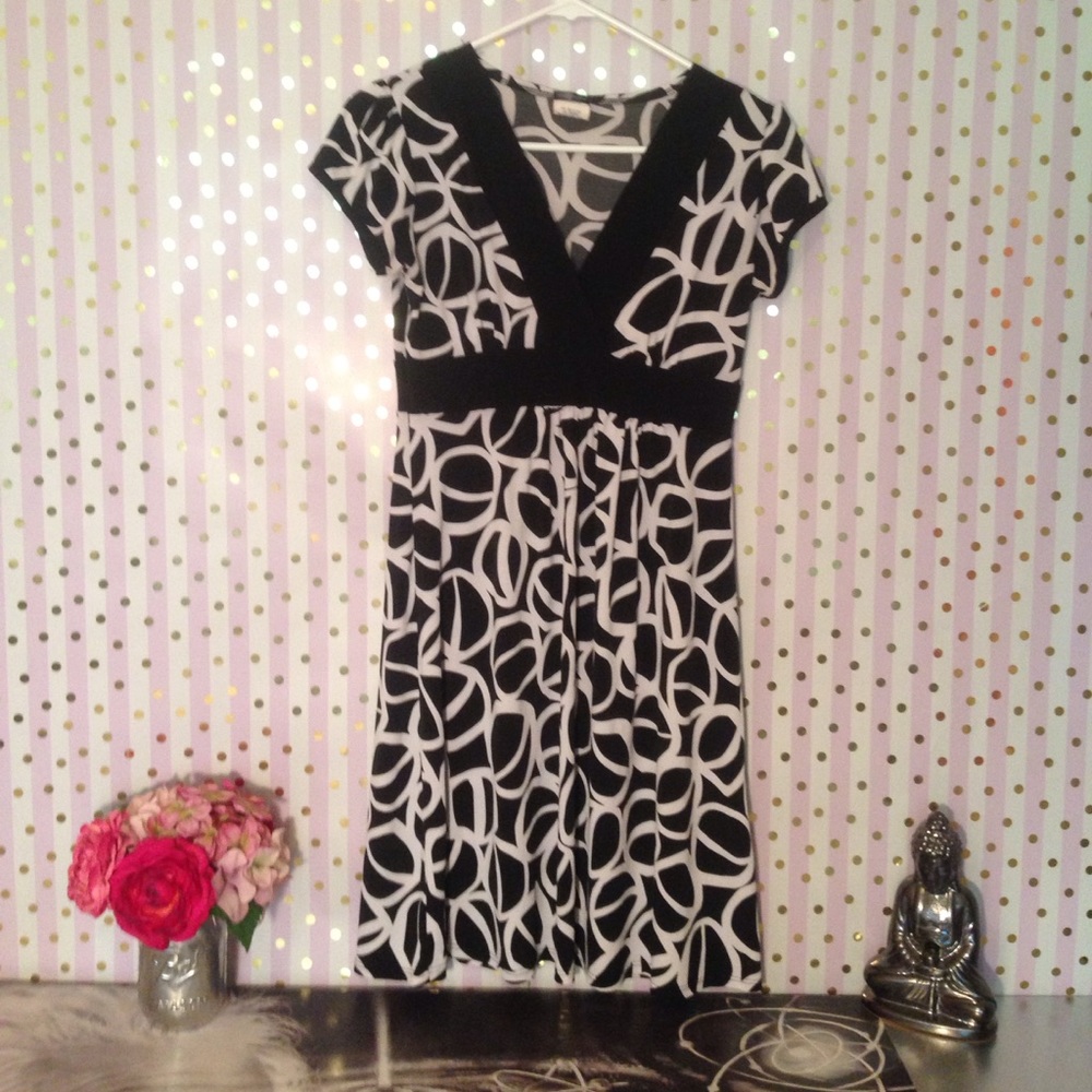 Maurice's black and white dress