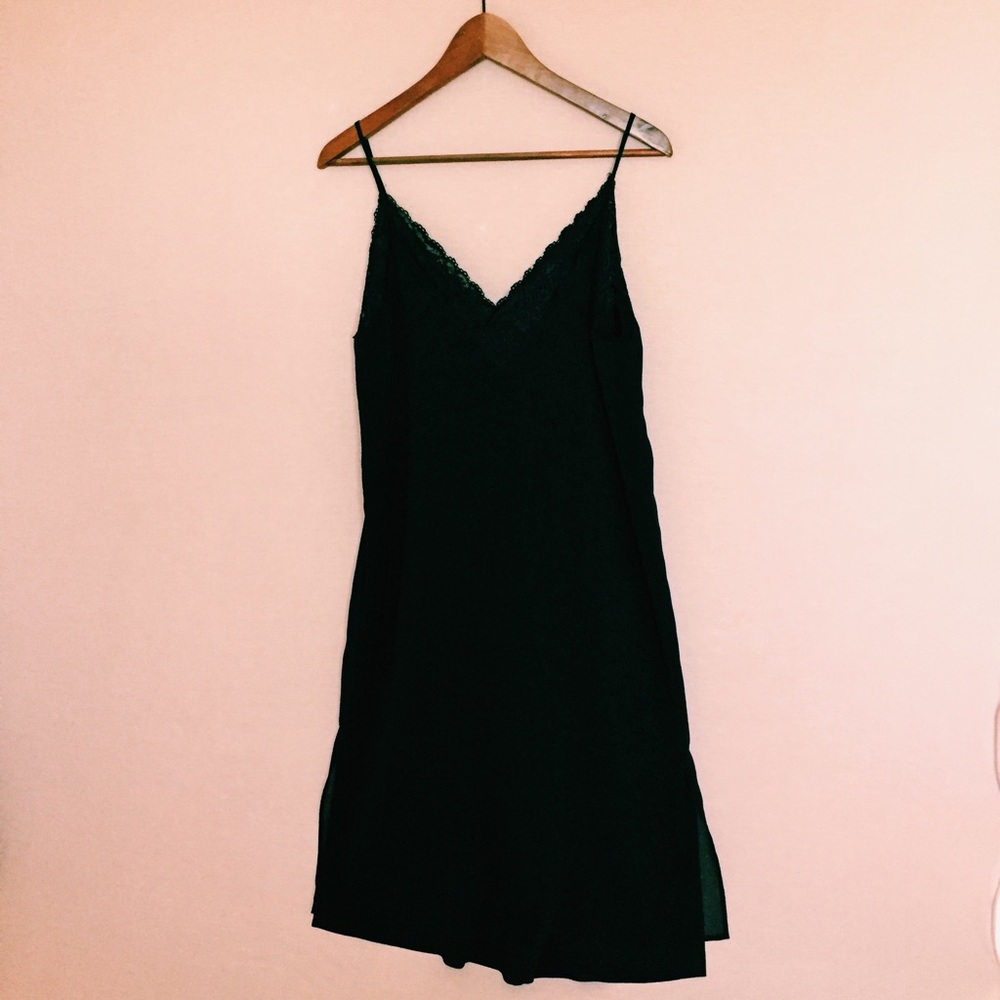 Ankle length lace and chiffon dress 💙