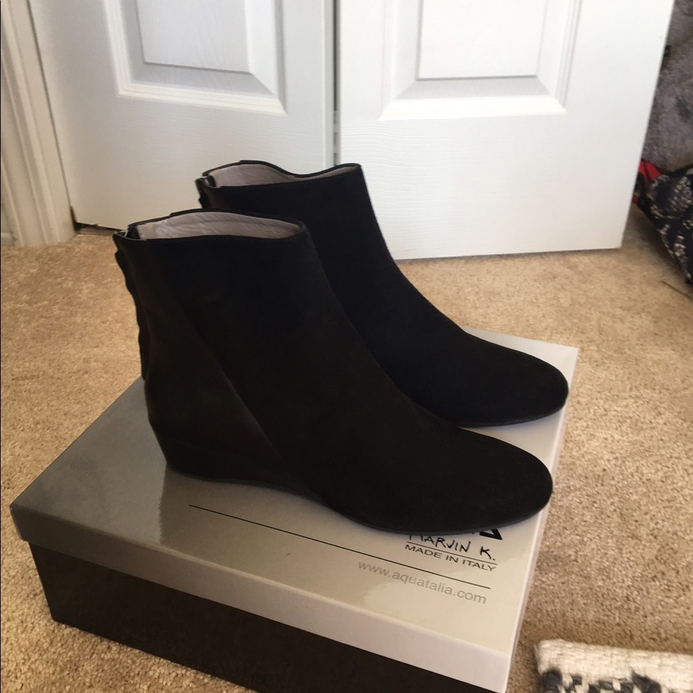 Aquatalia Brand New