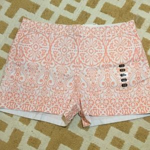 Elle shorts SZ 10 NWT