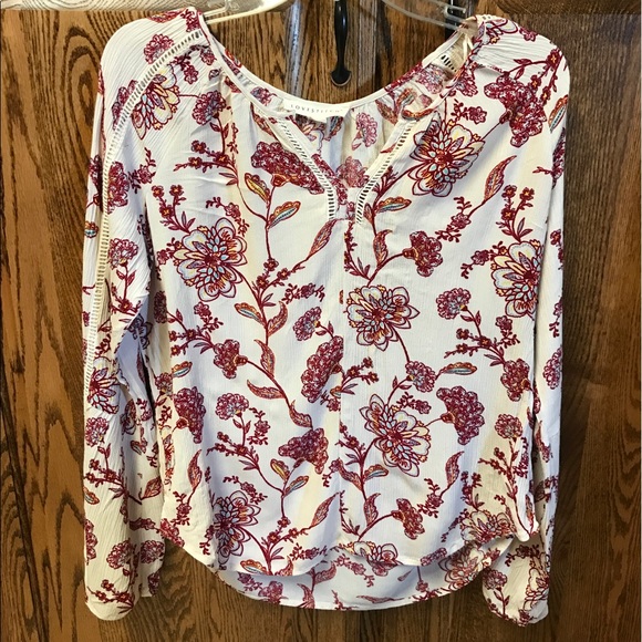 Love Stitch Tops - Floral boho blouse