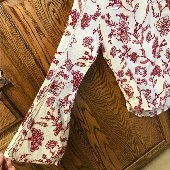 Floral boho blouse - Picture 2 of 3