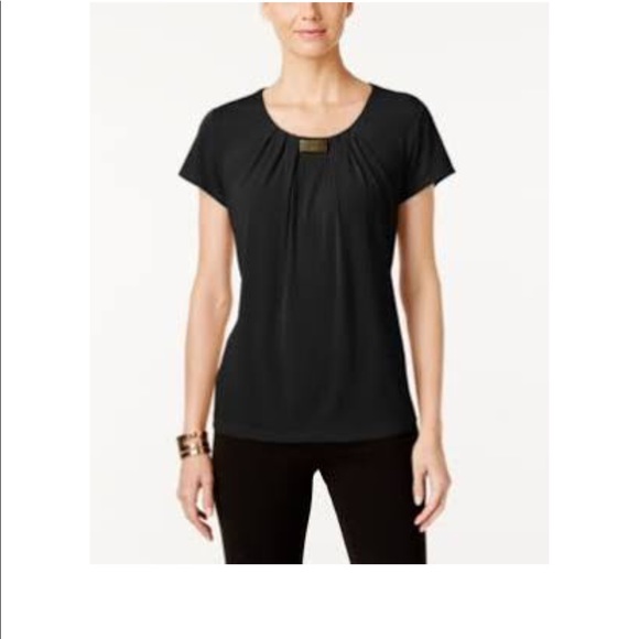 NY Collection Pleated Hardware Trim Top - Picture 4 of 5