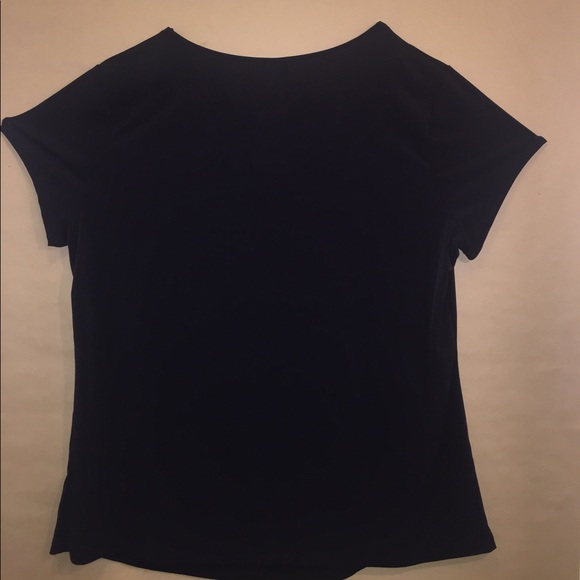 NY Collection Pleated Hardware Trim Top - Picture 2 of 5