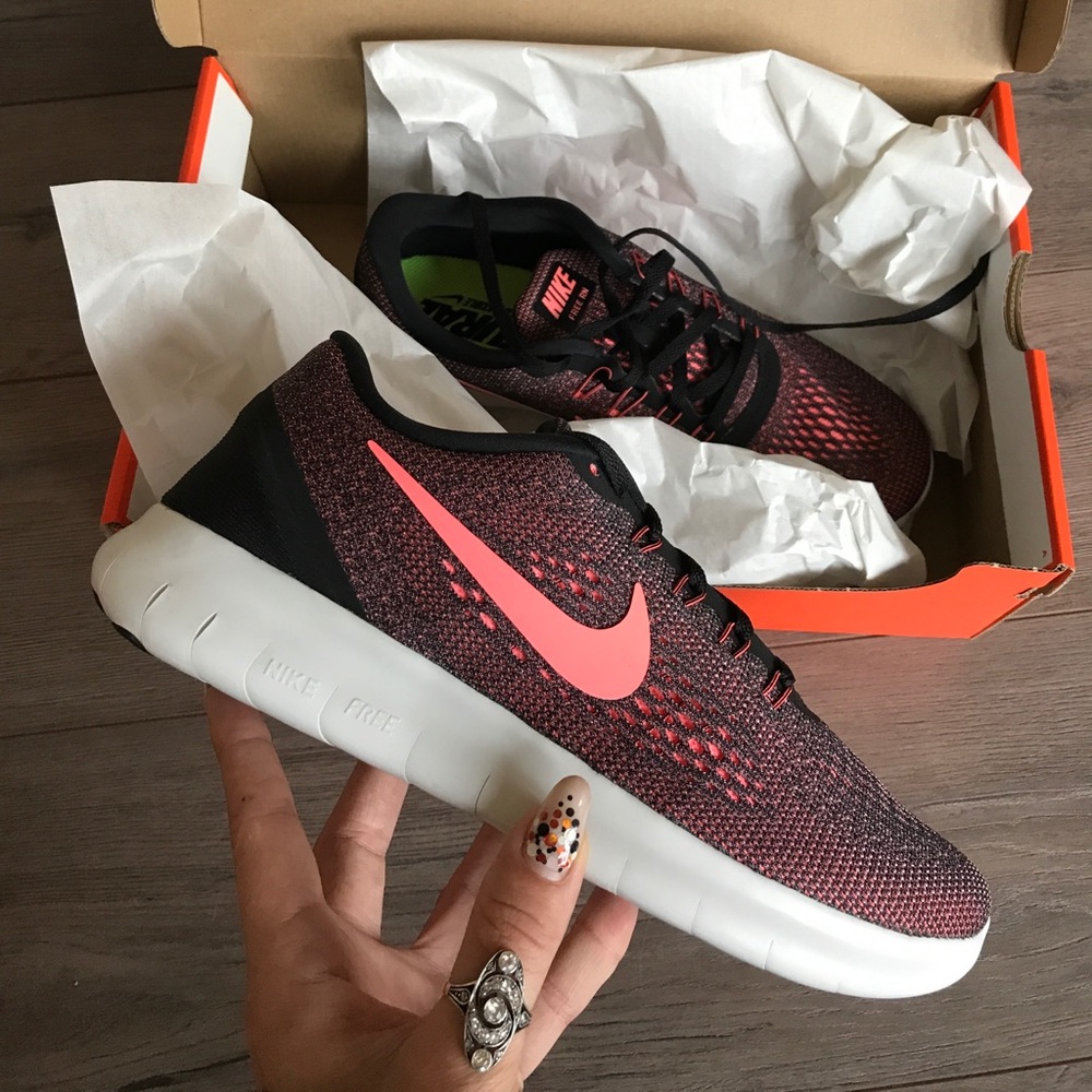 NWT Nike free rn Black - Picture 4 of 8
