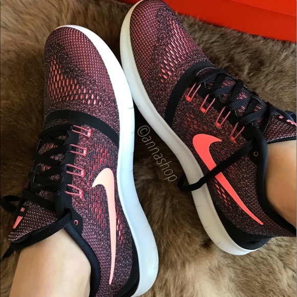 NWT Nike free rn Black - Picture 2 of 8