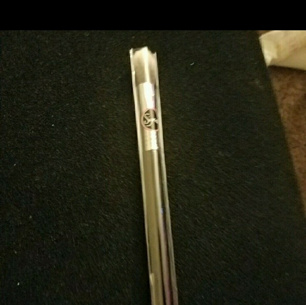 F03