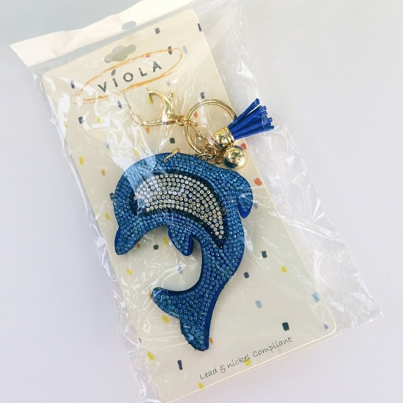 Dolphin key charm - Picture 2 of 3