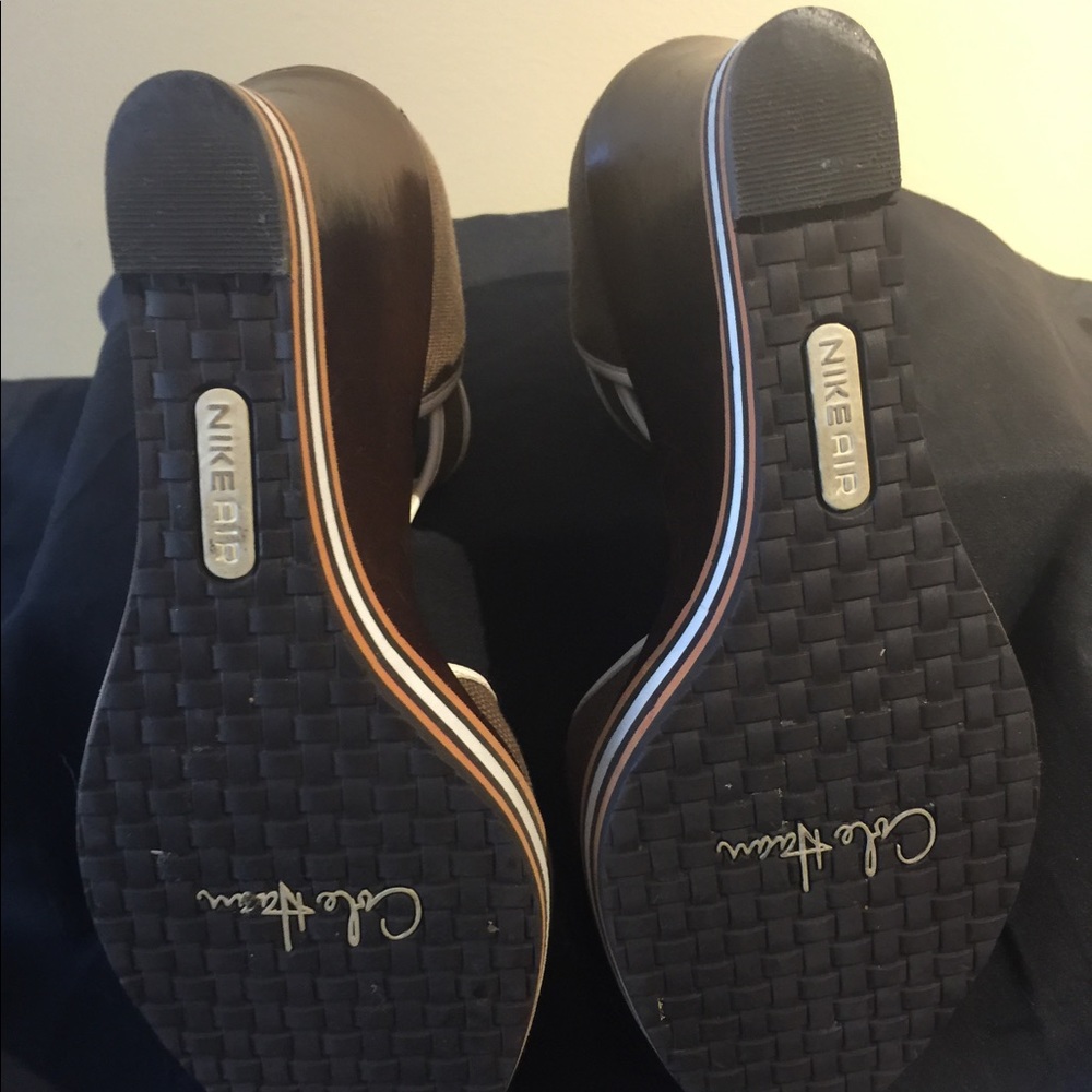 Coach Wedge Sandals - Picture 5 of 8