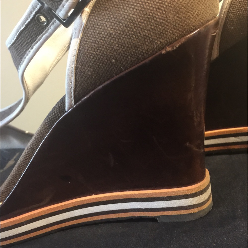 Coach Wedge Sandals - Picture 6 of 8