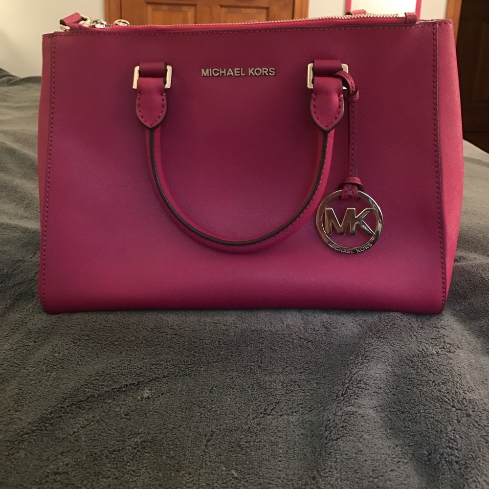 Michael Kors purse