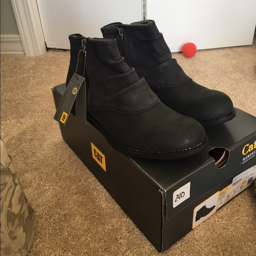 Caterpillar booties