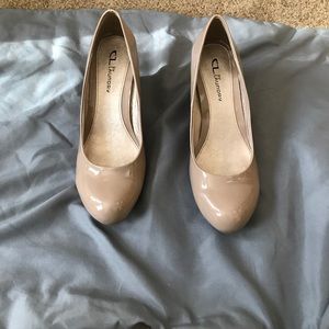 Chinese Laundry nude patent wedges