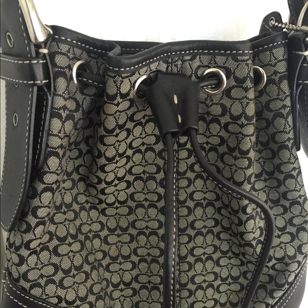 Summer Travel Bag For Chic Minimalist.