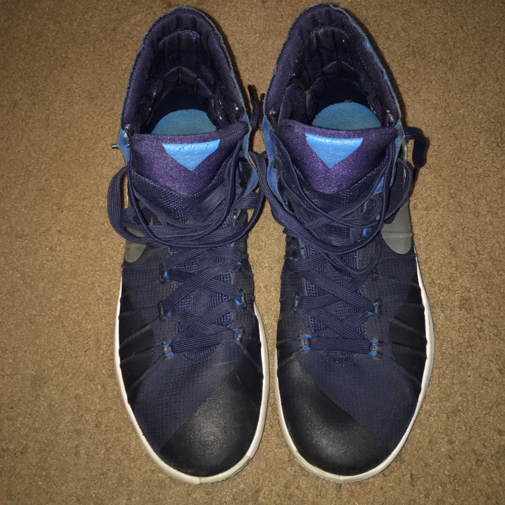 Nike Hyperdunk 2015 - Picture 3 of 4